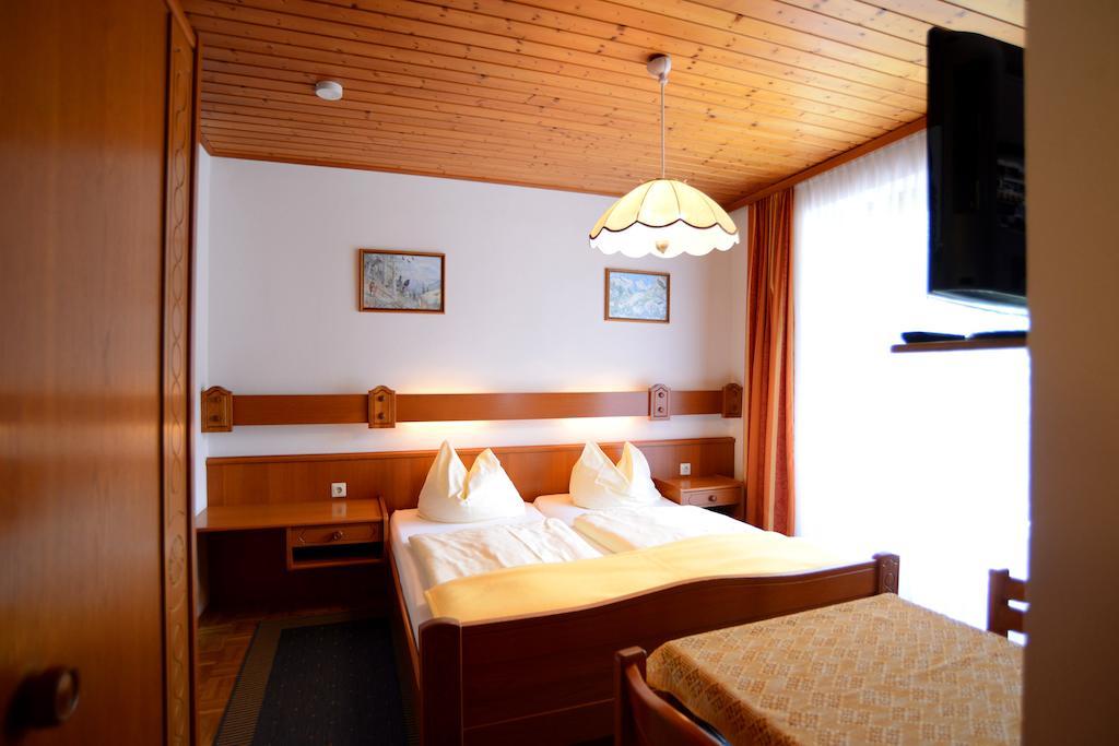 ホテルGasthof Waldemar ヘルマゴル 部屋 写真